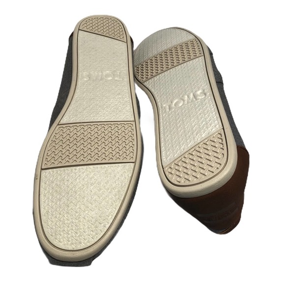 NWOB Toms Classic Slip-Ons - Picture 12 of 12